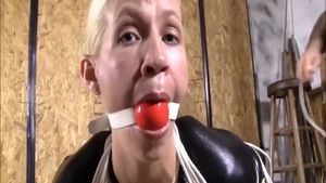 Super sexy MILF fetish fucked in the ass